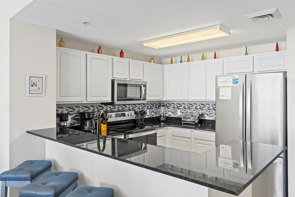 Calypso Beach Resort by Panhandle Getaways