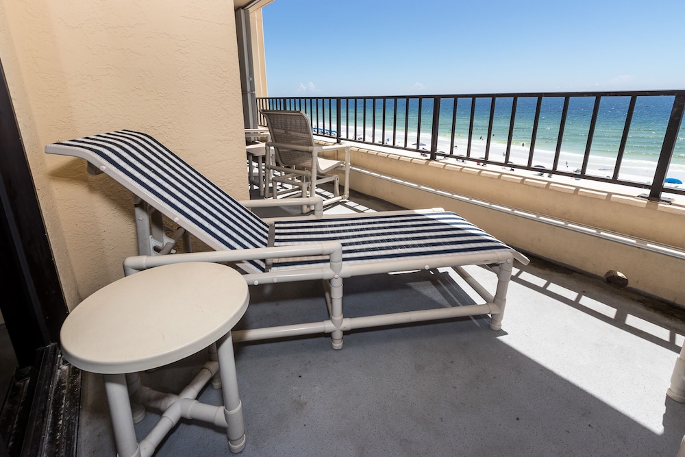 Surf Dweller 502 by Brooks and Shorey Resorts