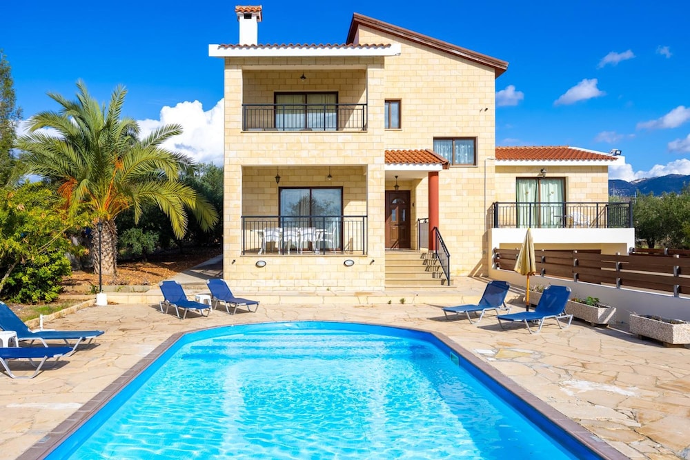 Villa Morpho in Peyia