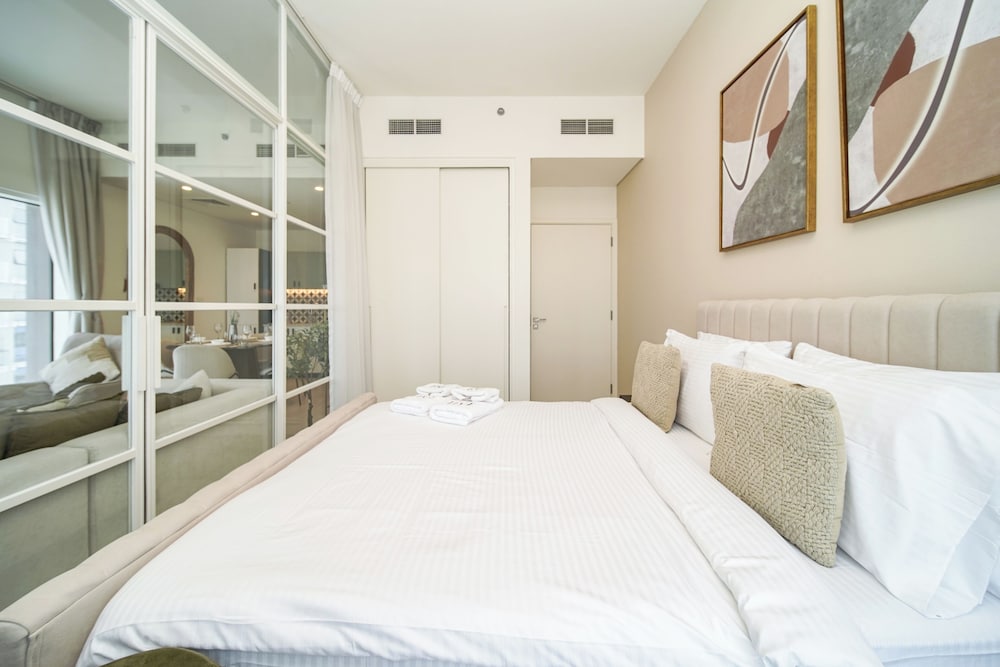 PVH - 2BR Golfville Dubai Hills