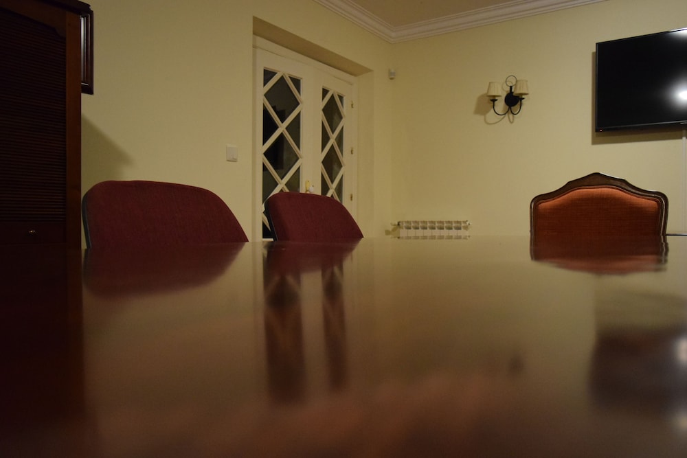 meeting & event spaces