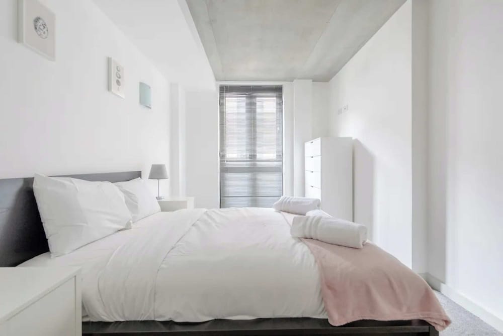 Beautiful & Bright 2BD Flat - Dalston!