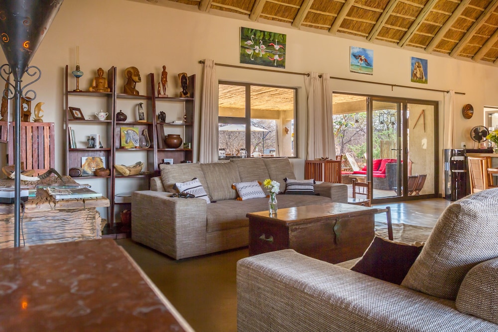Ukuthula Bush Lodge - Image 2