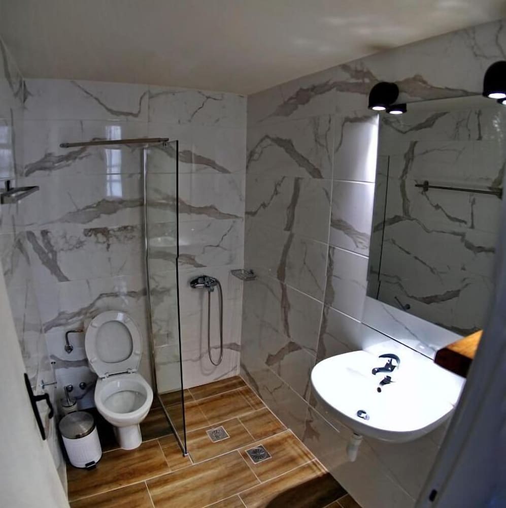 Axilleion Guest House