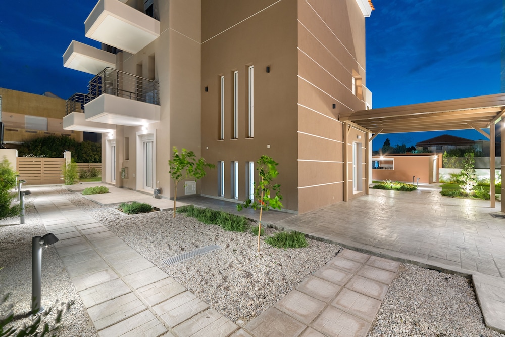 L&C Boutique Apartments