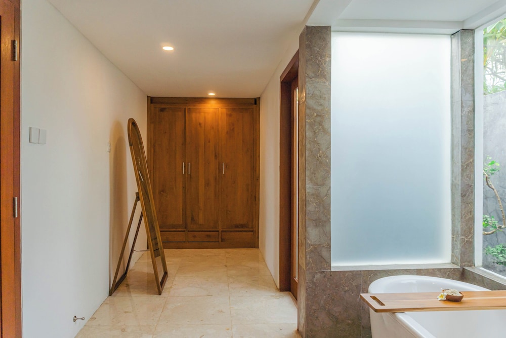 Kemawan Luxury Villas