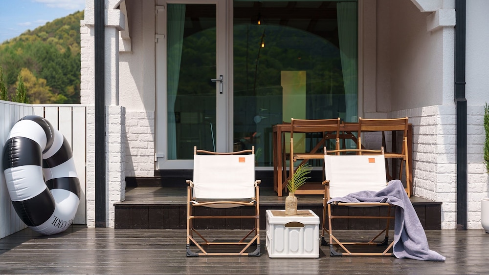 Boeun Pension at 77 Igashinjeong-gil
