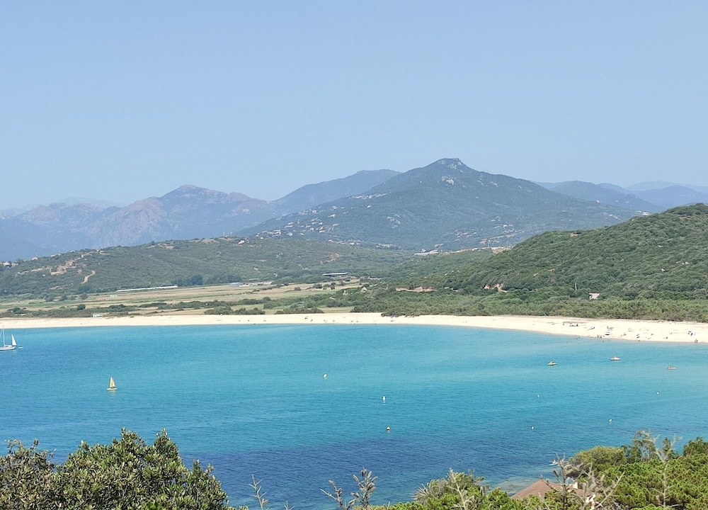 Chalet in Propriano Near Sandy Beaches