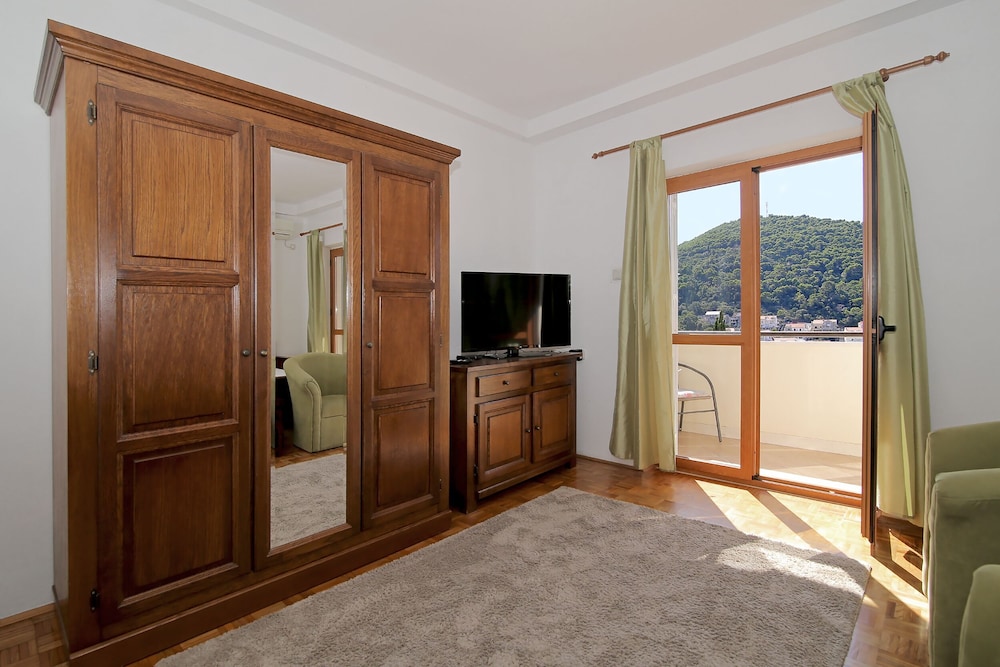 Apartments Petra