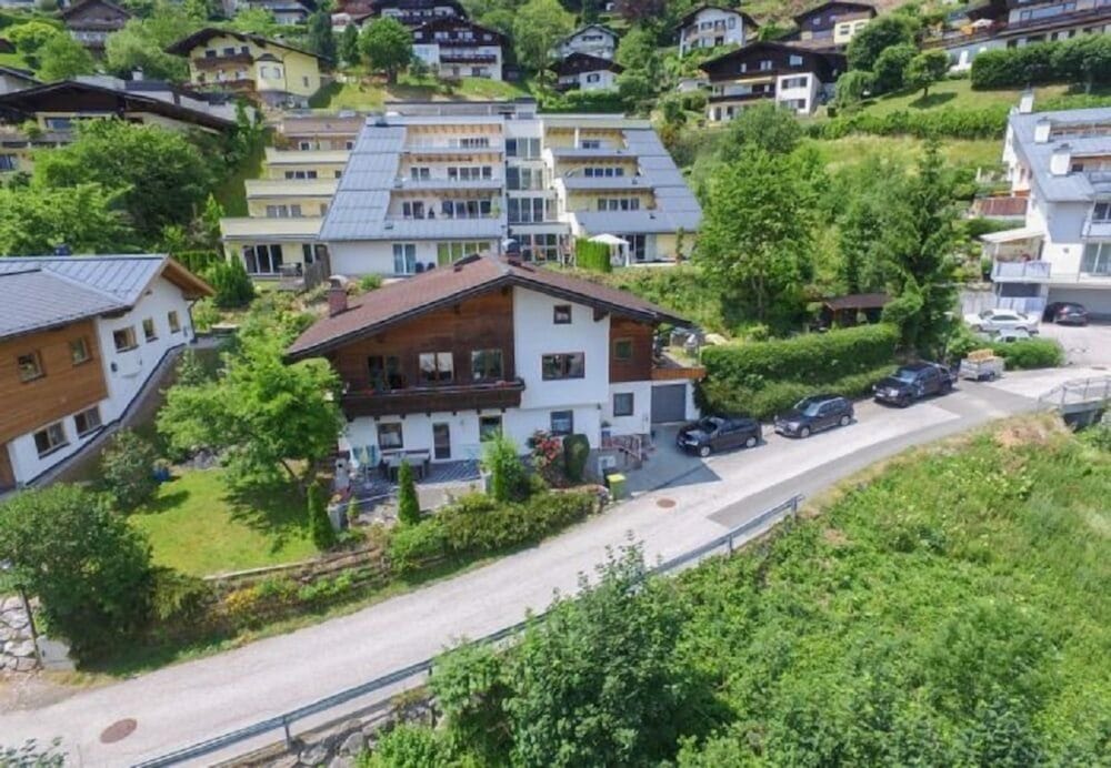 Apartment LAKE VIEW