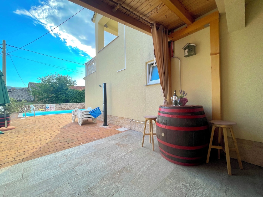 Villa Eternity