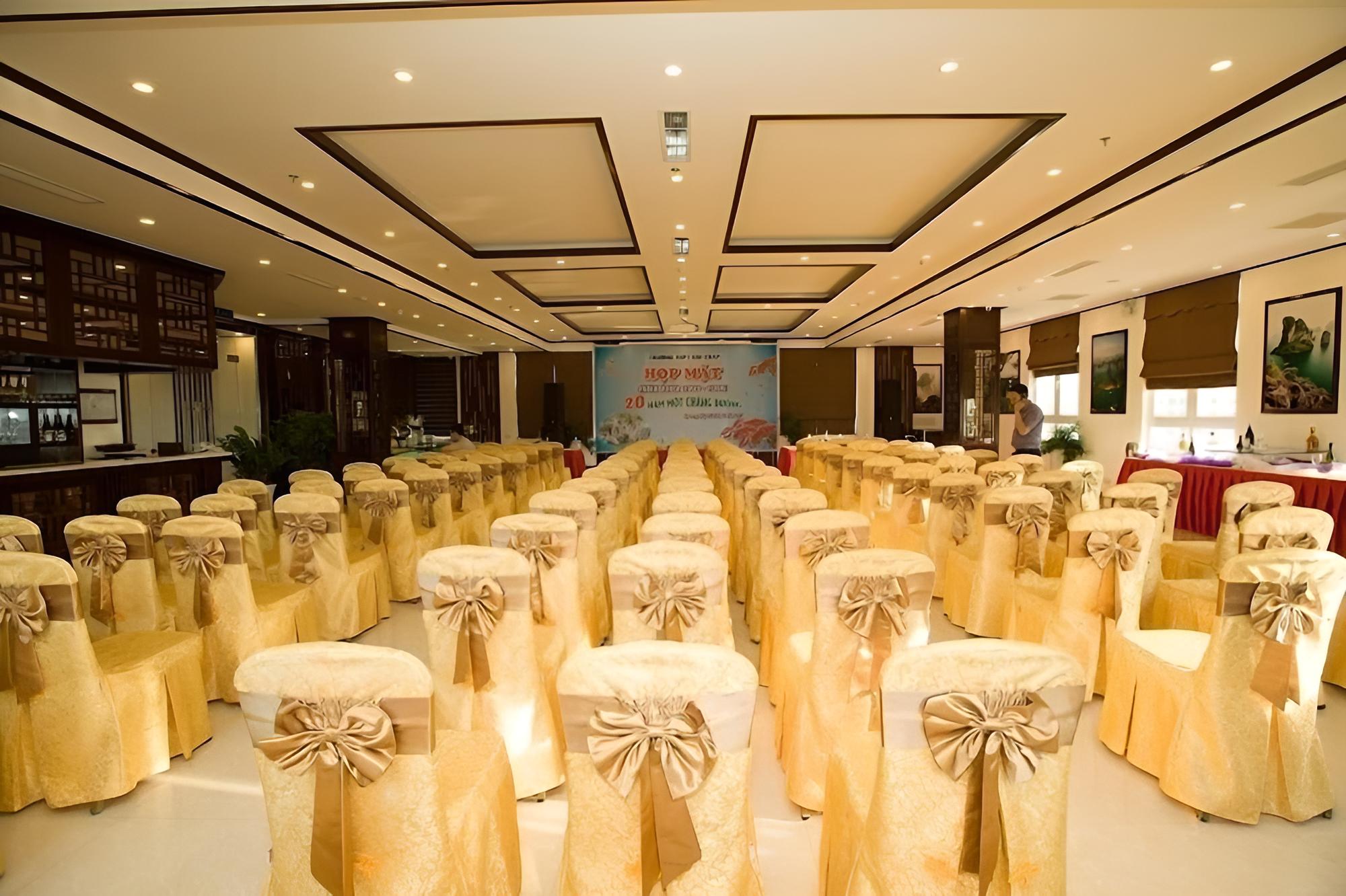 New Star Halong Hotel