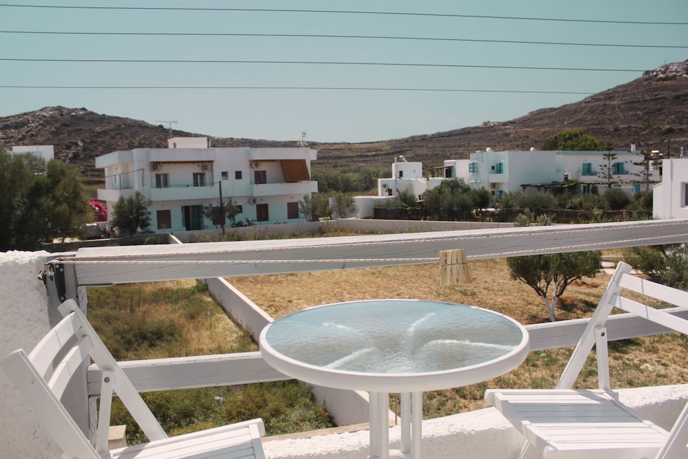 Hotel Syros Holidays - Image 1