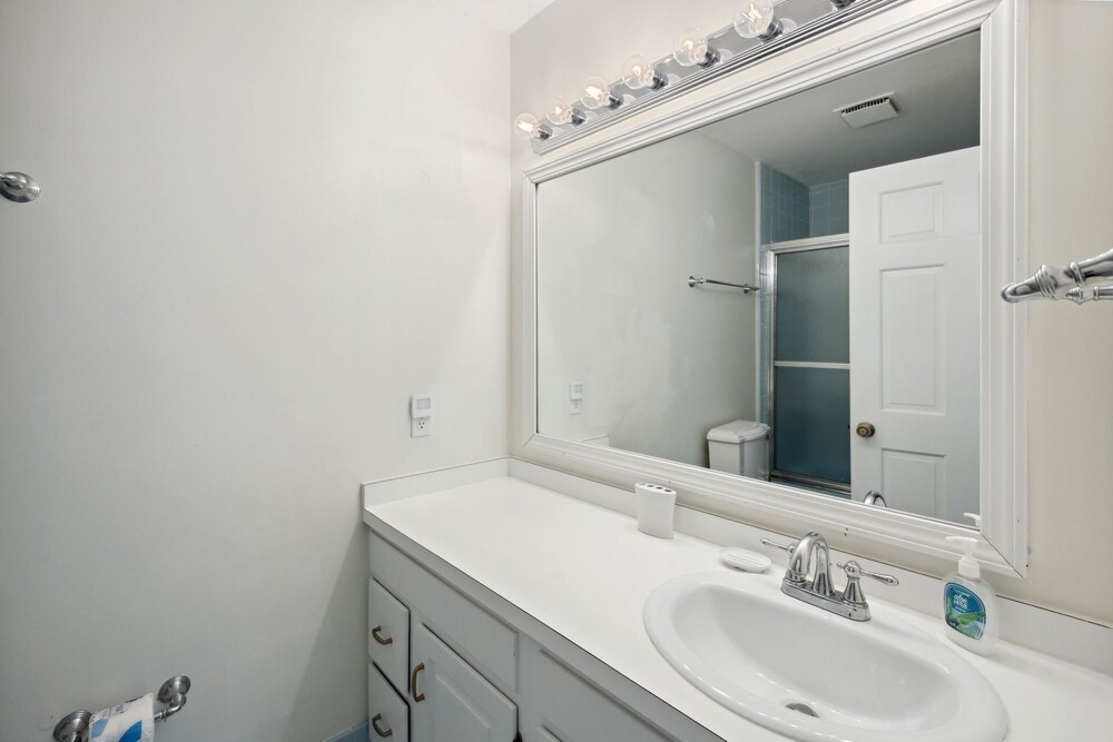 Hellenic Haven 6 Bedroom Home
