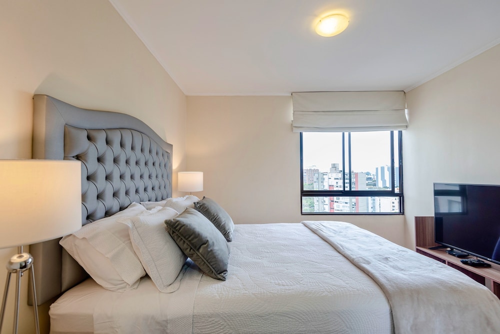 ALU Apartments - Miraflores Park