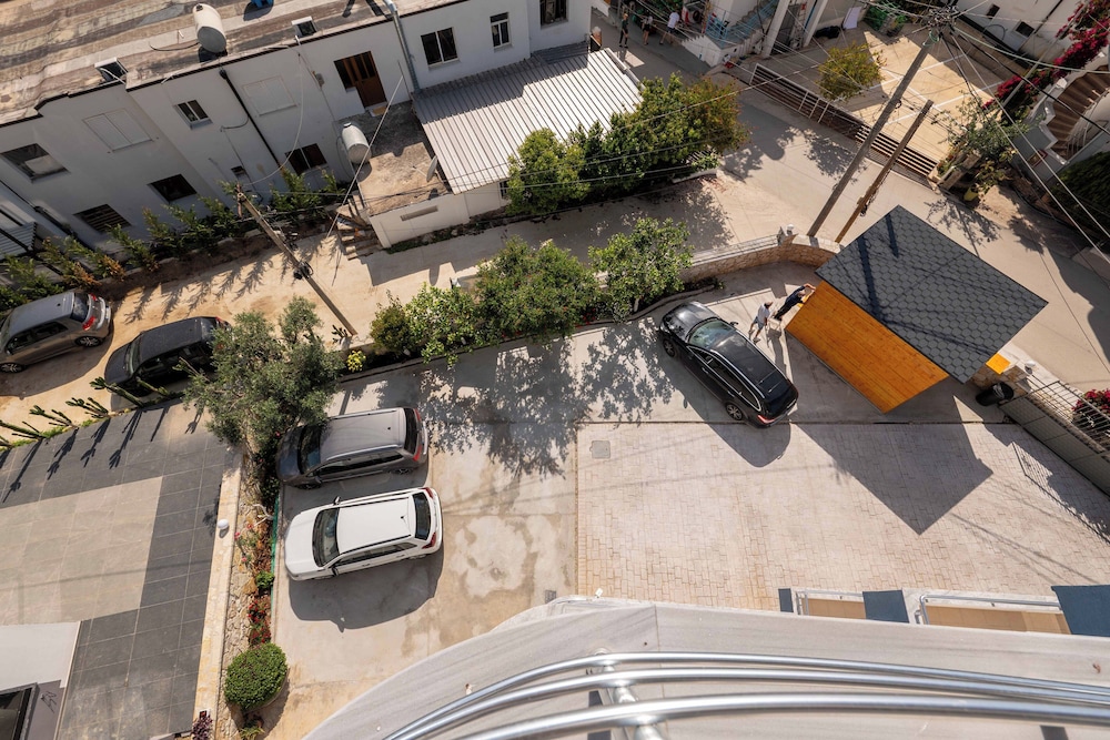 Villa JIOTA