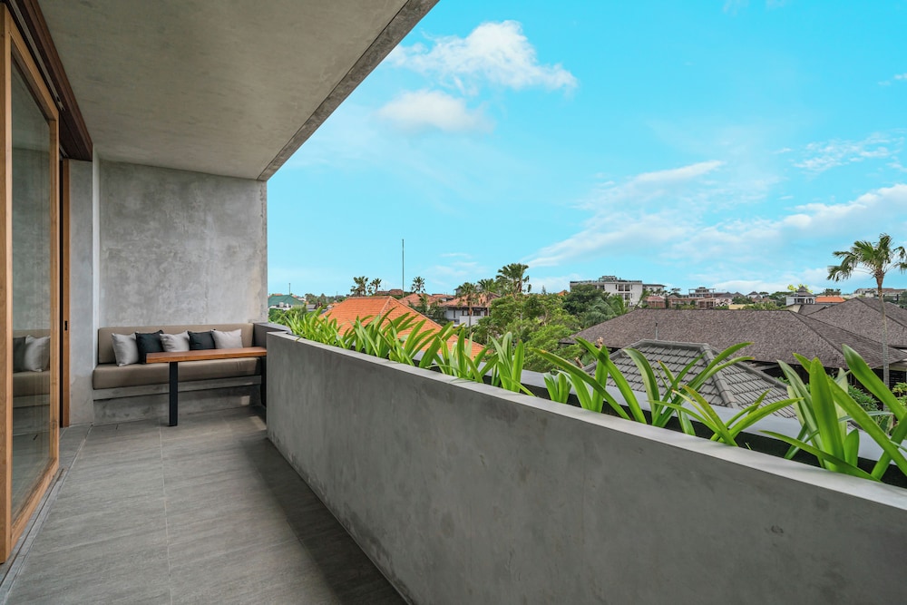 Body Factory Lifestyle Residence Canggu