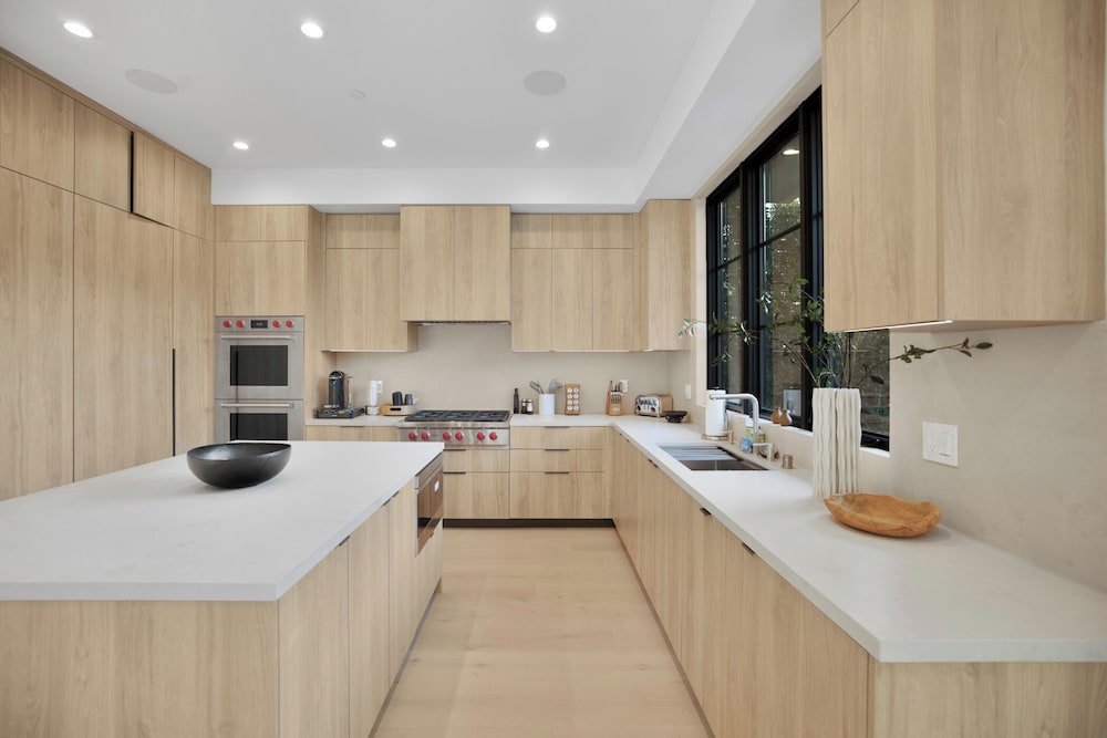 Kraft Villa - Luxury Living Redefined w/ Pool