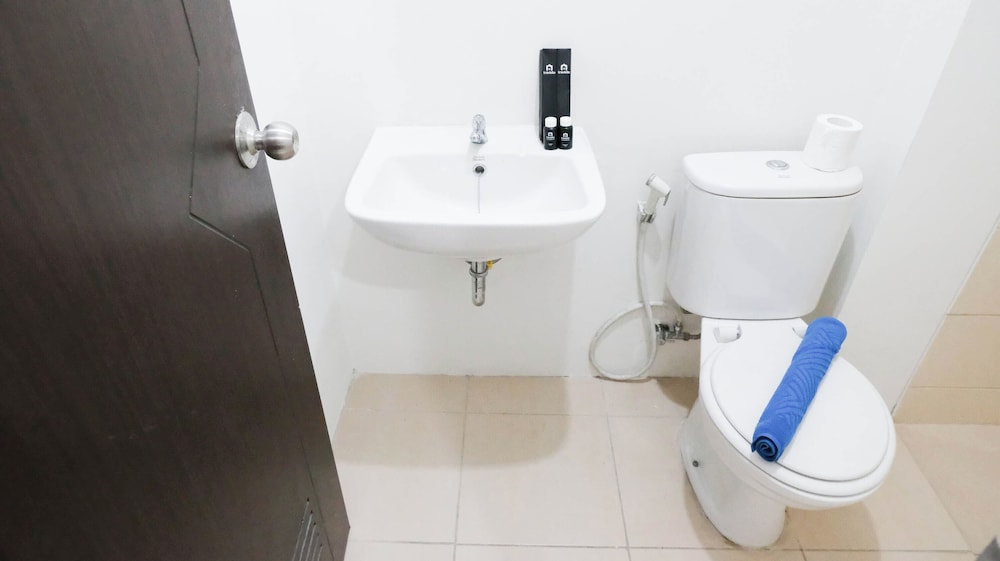 Cozy Stay Studio At Apartment Tamansari Prospero Sidoarjo