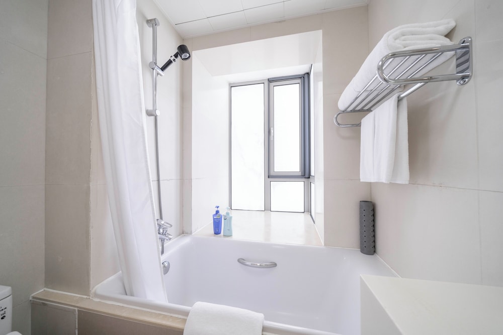 Tyms Elegant 2BR 1BA Apt Yongxin Century