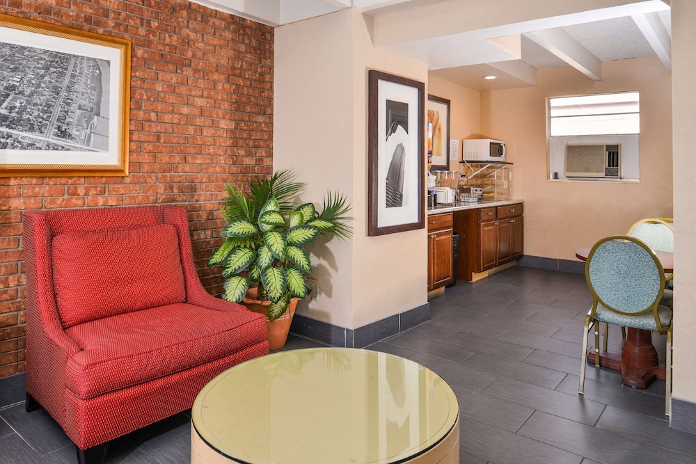 Americas Best Value Inn Augusta Historic Downtown
