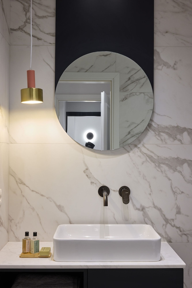 The Athenian Chic Elegant Residence in Kolonaki