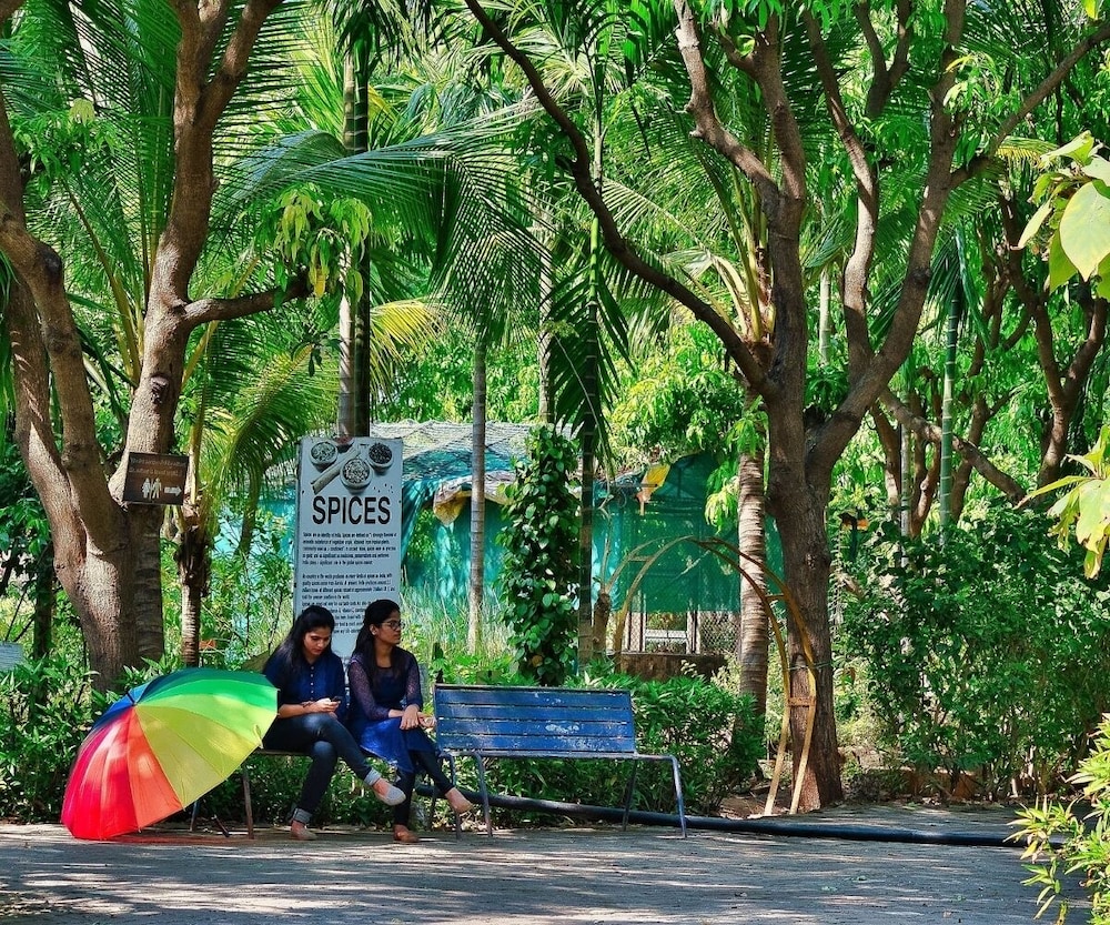 Shrusti Farms Resort
