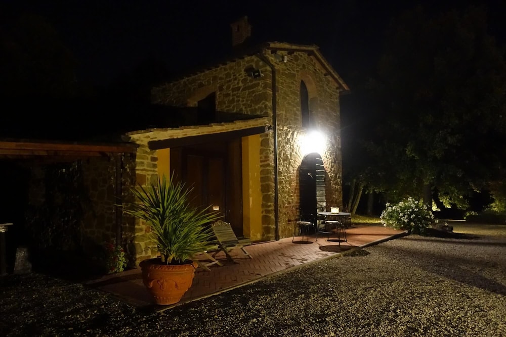 Tuscany Villa With Breathtaking View at Dotholiday view 5