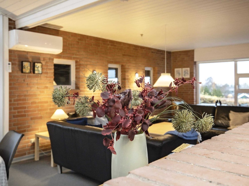 10 Person Holiday Home in Roslev view 3