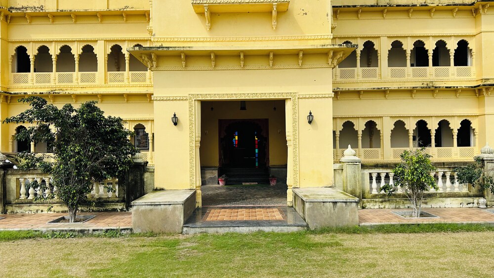 Rajgadhh Palace Resort