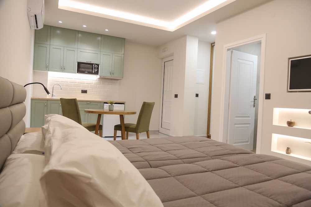 Heaven Apartments