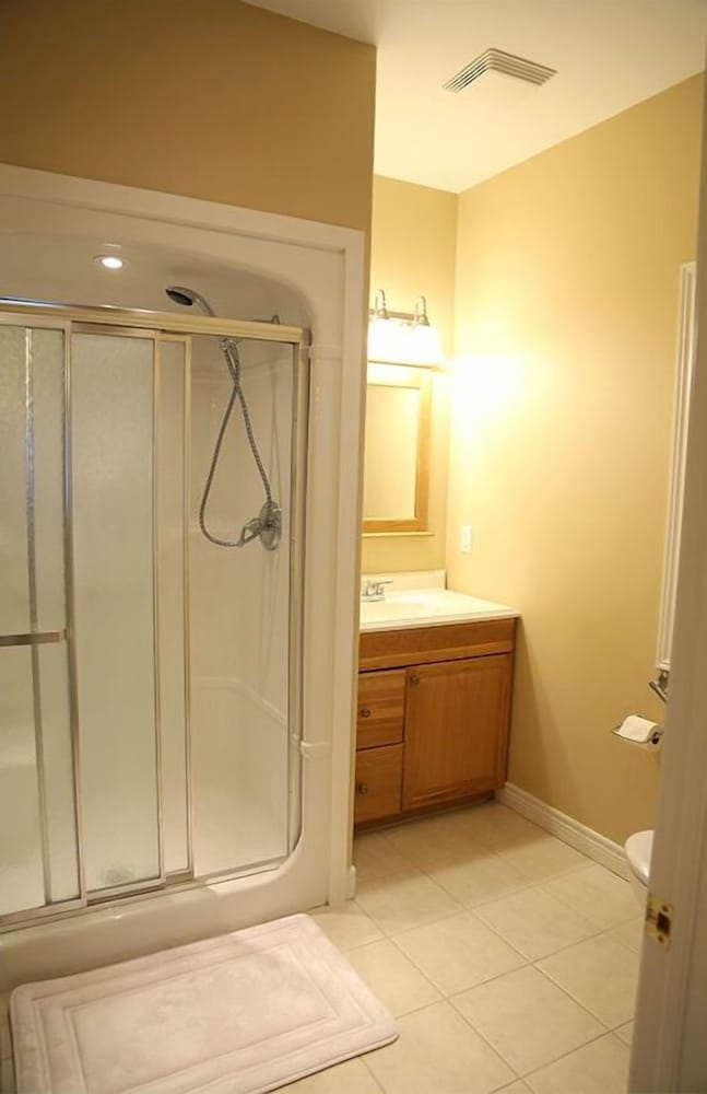 The White House Boutique Bed & Breakfast