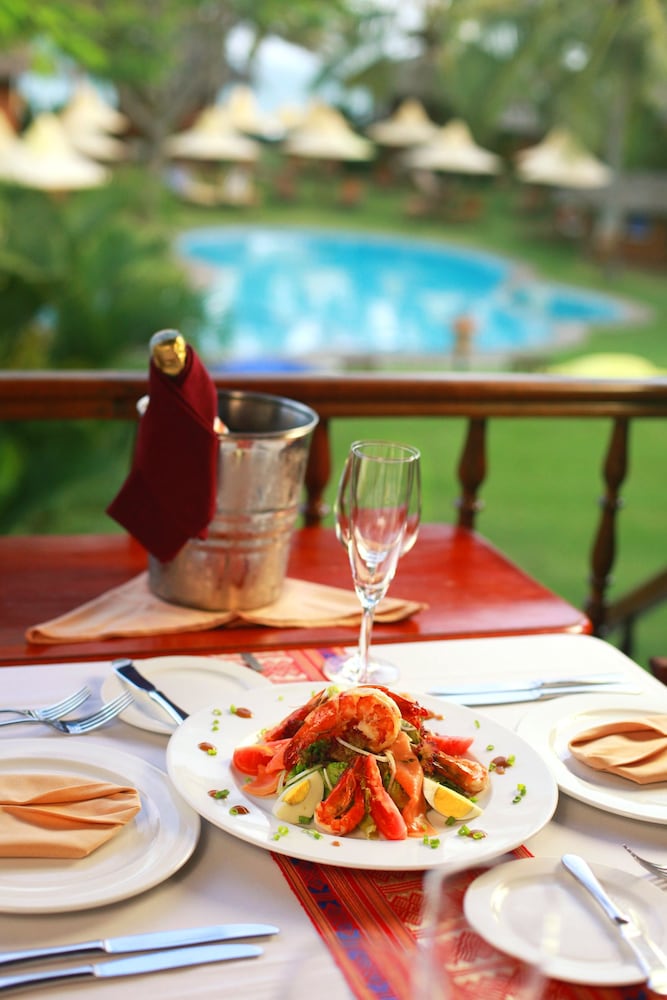 Coco Beach Resort