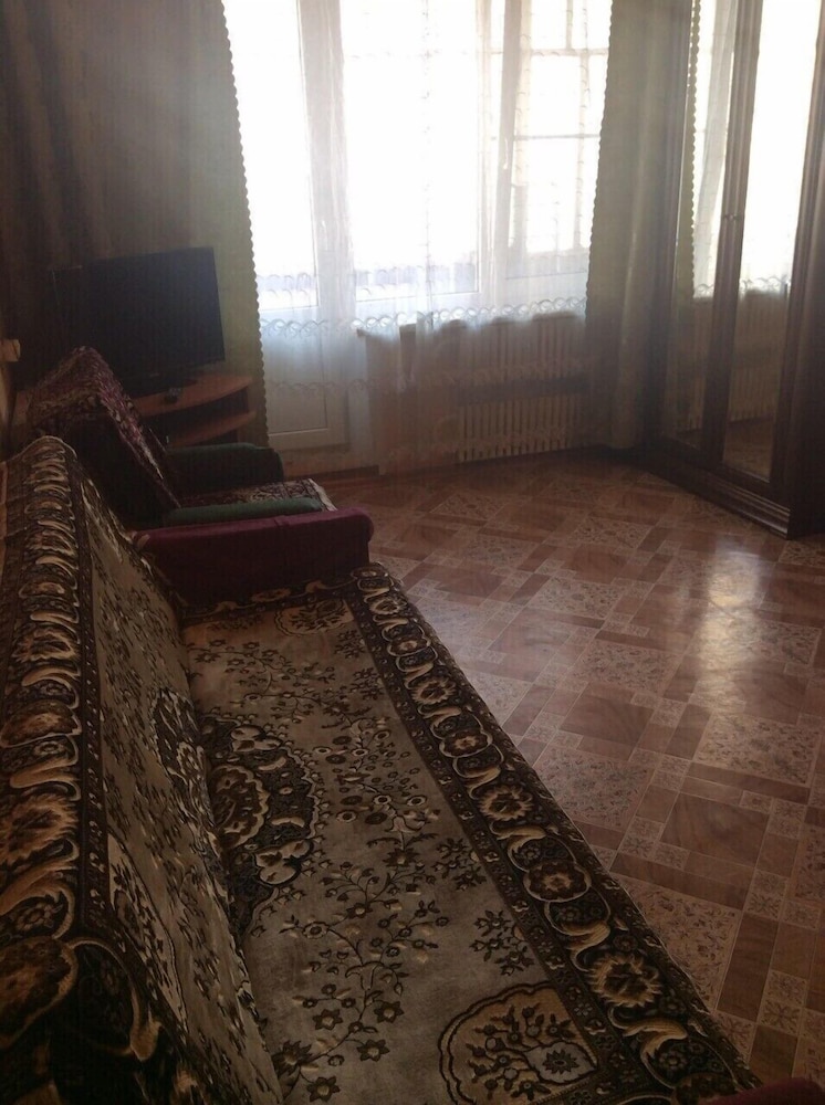 Apartment on Ryleeva 98 view 2