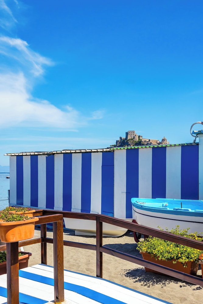 Villa Villari Terrace and Patio by Napoliapartments