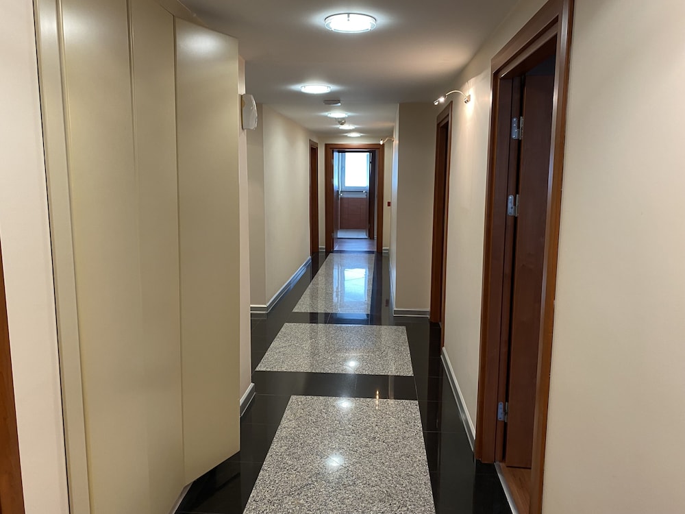 Triada Otel Gayrettepe - Image 30