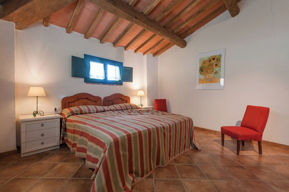 Fattoria Javello Agriturismo La Casaccia