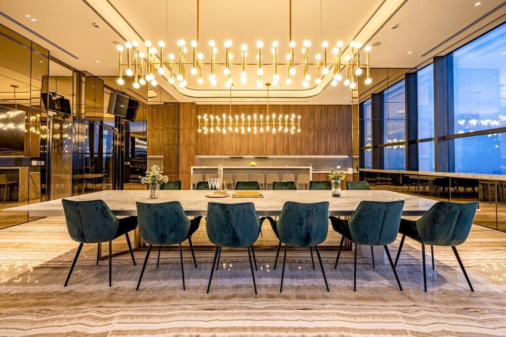 meeting & event spaces