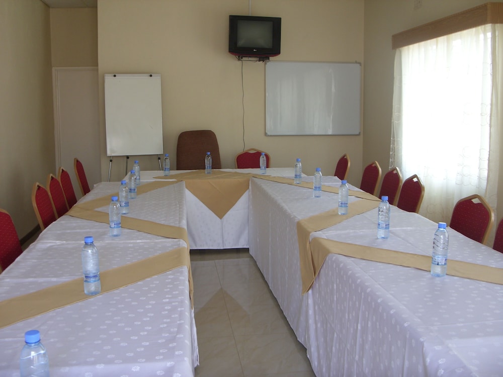 Lusaka Mosi-O-Tunya Executive Lodge
