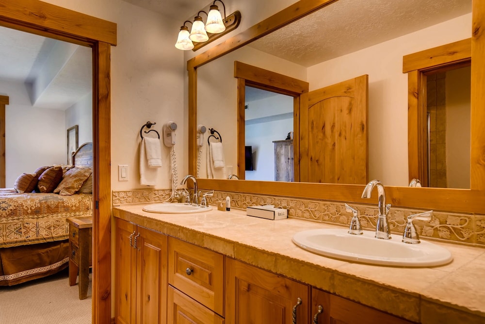 Park City Ski Resort - Town Pointe Condos