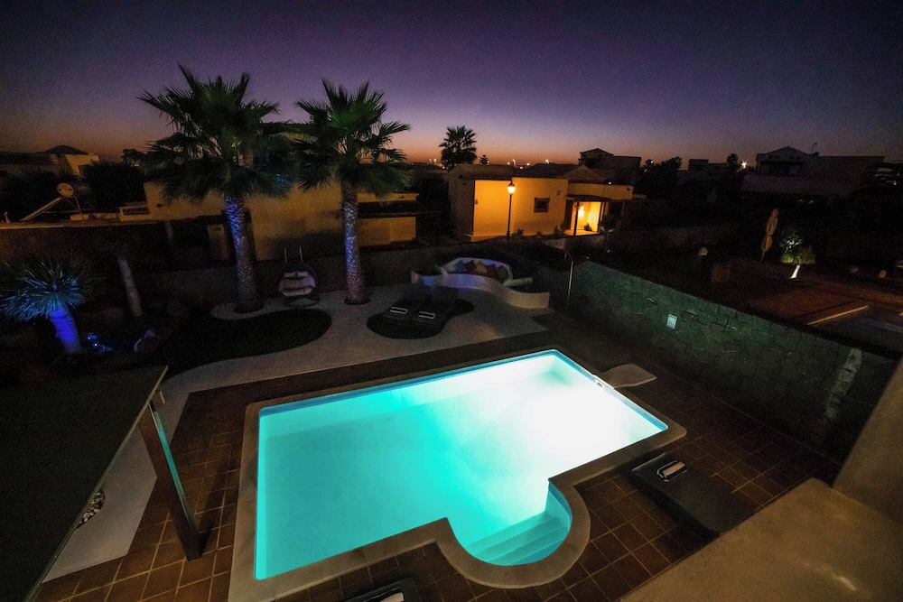 Villa Lucero