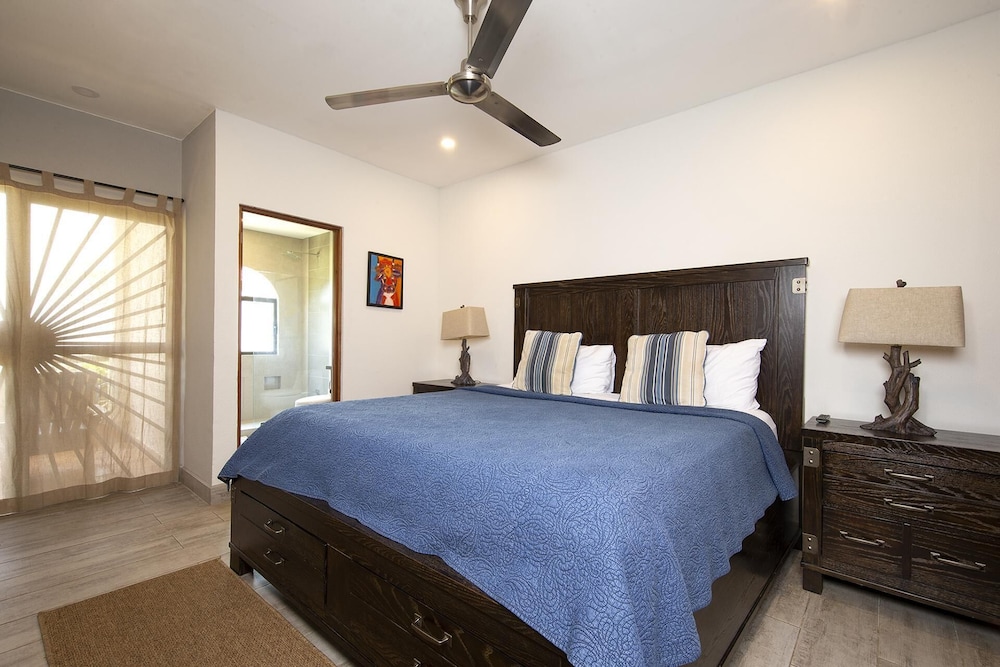 Newly Remodeled Beachfront Condo, Ground-Floor Terrace & Direct Access to Playa Flamingo view 3