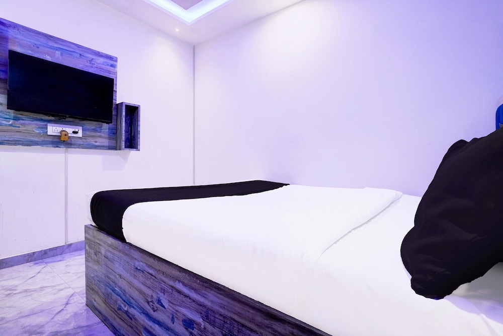 Cozy Stays at Goregaon Near Film City Mumbai