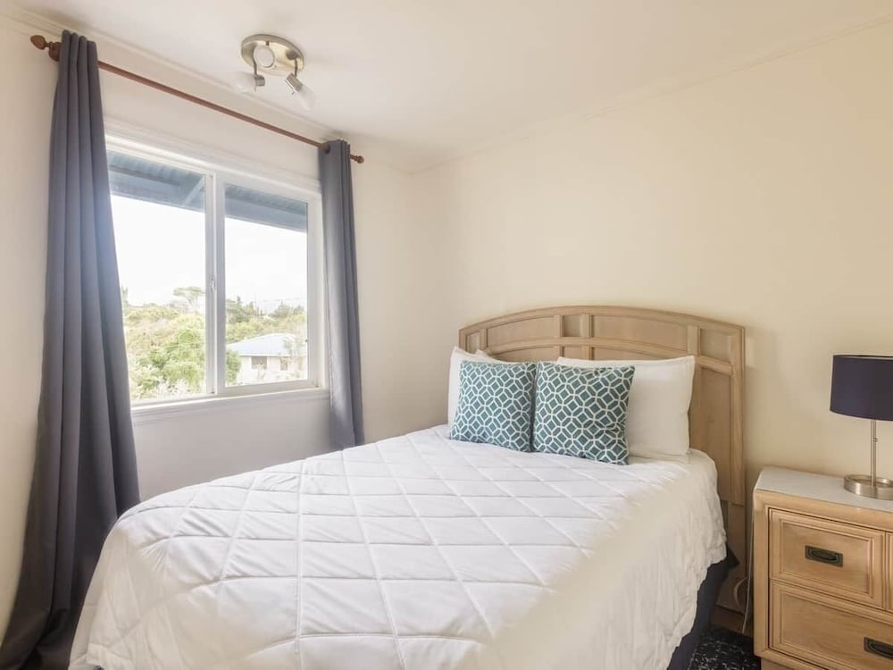 Awaa Place At Kamuela Heights 4 Bedroom Home by RedAwning view 4