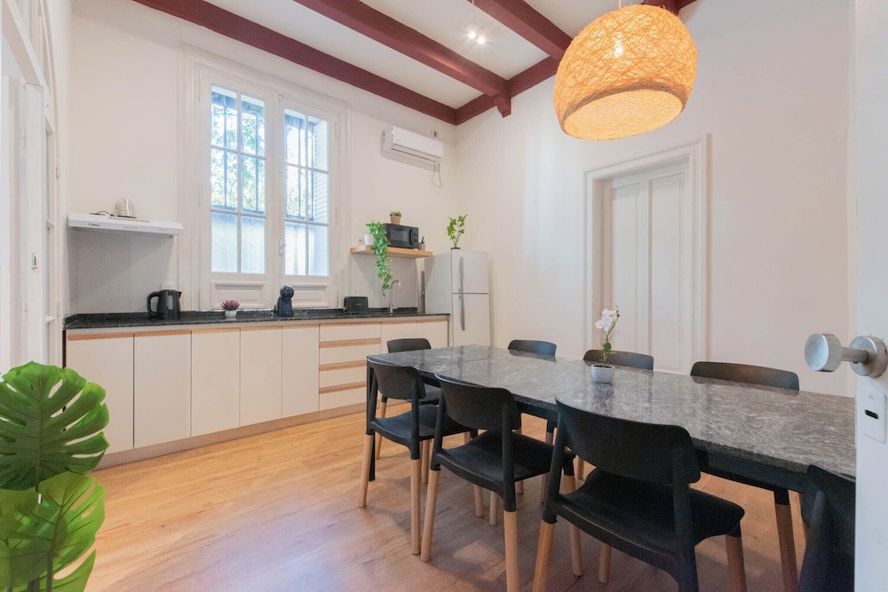 FLIPHAUS Mansion Paz