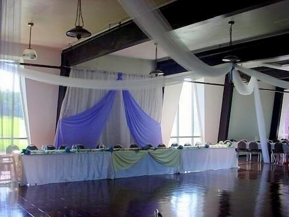 meeting & event spaces