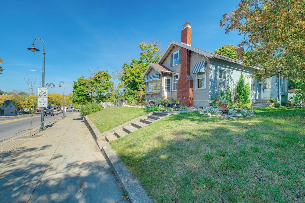 Vintage Charlevoix Home w/ Deck Near Round Lake!