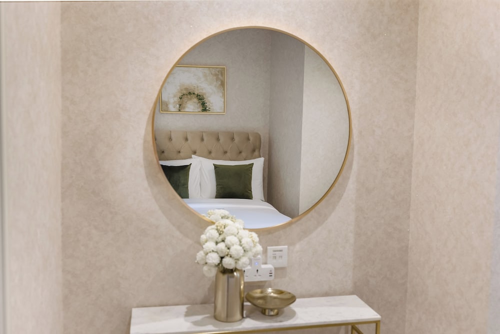 Durrani Homes - Heaven on Earth collection 5BR with panorama Burj Khalifa and fountain views