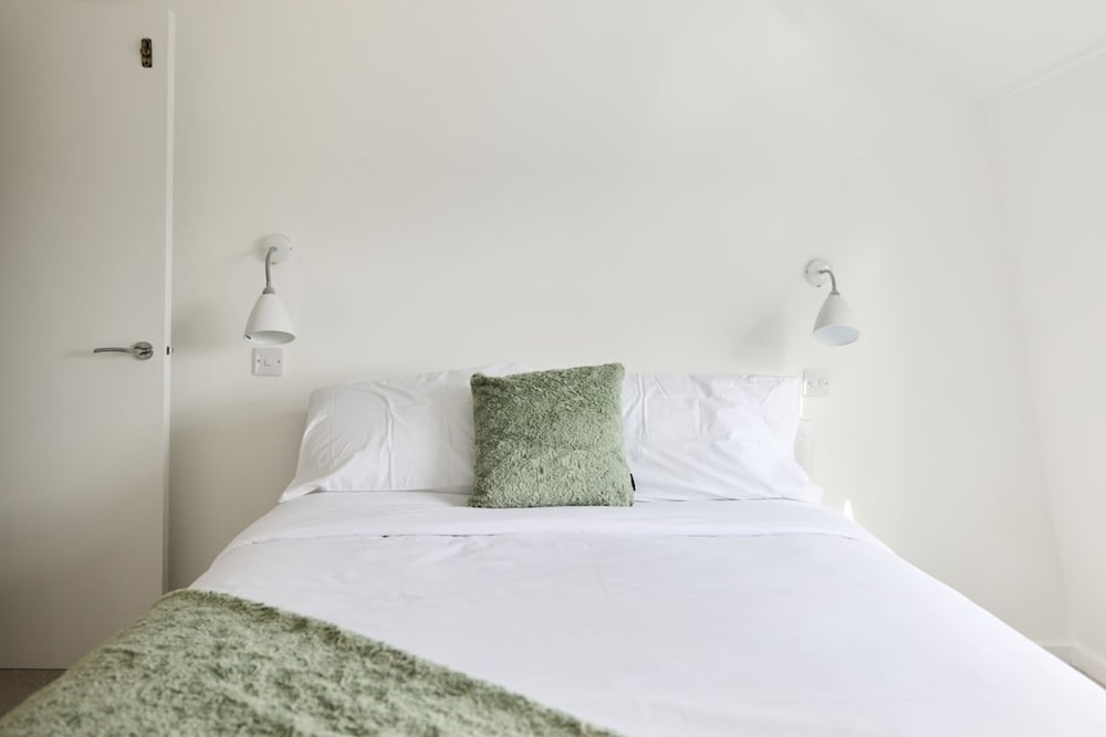 The Kennington Wonder - Bright 2bdr Flat With Rooftop Terrace