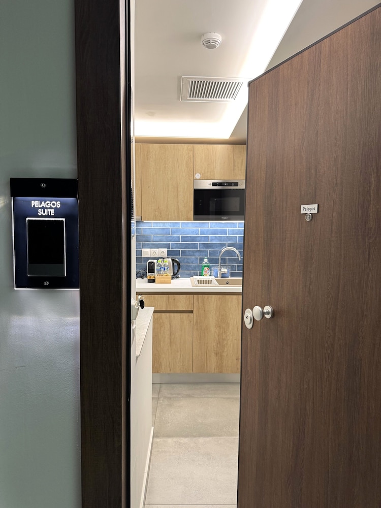 Chic Centre Suites Athens